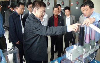 福建省委常委、廈門市委書記王蒙徽及有關部門負責人一行蒞臨公司視察